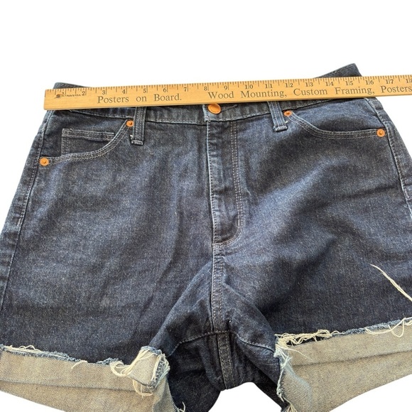 Universal Thread Denim Jean Shorts Vintage Midi Womens Size 8 Stretch Denim - Picture 4 of 12